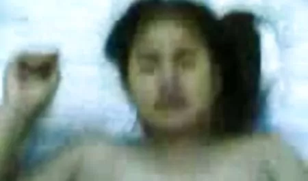 في سن المراهقة نيكيتا الملاعين لها العاهرة مع هزاز صور سيكس محارم