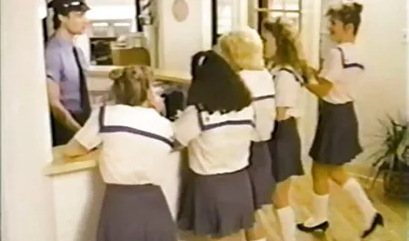 اللعب مع سكس مترجم امي أرنب جديد