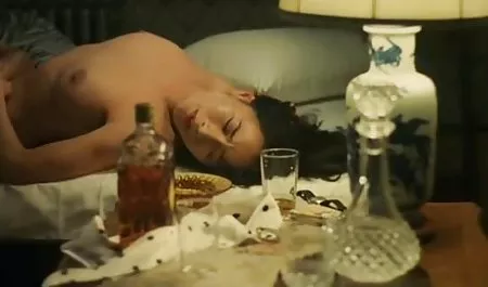 المفسد سكس اقارب مترجم أمي التقى الشباب المتأنق في السوبر ماركت وطلب منه إحضار الأشياء في المنزل و في البيت اغراء رجل وسيم, خلع ملابسهم ذهلت لرؤية الدهون الديك. الرجل يجب أن العرق لإشباع هذا النهم العمة
