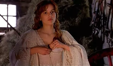 شقراء اللعنة في اثنين من الثقوب سكس اخوات مترجم عربى في آن واحد