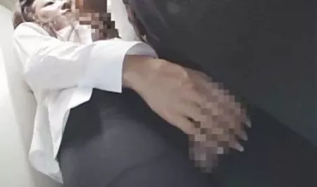 المعنية صديقة سكس محارم صعيدي أشاد مدرب كبير الأعضاء لها الموظف