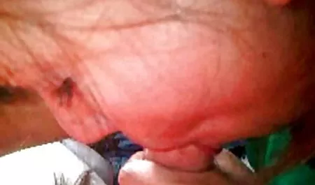 تغذية الآباء ابنتها كبرت سكس محارم برازيلي السمين ، مع كبيرة الثدي, سميكة الغنائم والآن أنها لا ابتعد عنها سميكة قضبان يوم و ليلة