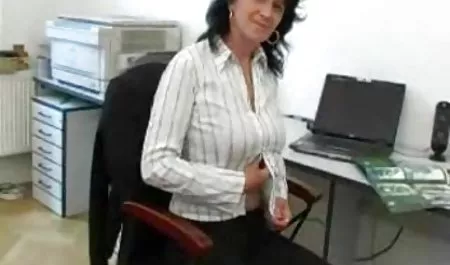 اثنين كتي الشقراوات واحدة ديك سكس فرنسي محارم في فمها