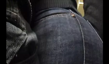أجل رئيسها, امرأة سمراء سكس اخ مترجم الأمين مستعد لممارسة الجنس في الشرج