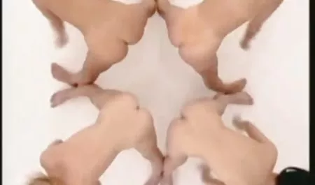امرأة سمراء الساخنة في جوارب يحصل الشرج مارس الجنس من قبل نهم وسيم افلام سكس وهي نايمه