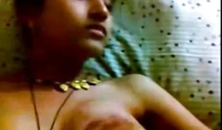 قائظ الجمال في مطاط أسود الملاعين رجل أسود في كس محارم الشرج