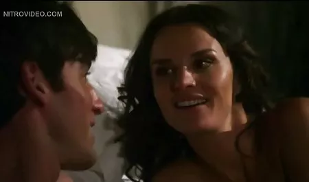 شقراء يوافق على ممارسة الجنس مع مدرب سكس محارم أجنبي مترجم