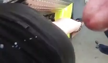 مثير فرنسية عرضت الرجال السندويشات و افلام سكس محارم 2018 وضعها على اثنين من الديوك