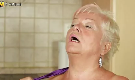 فاتنة لطيف يحصل على شاعر كبير سيكس محارم اجنبي