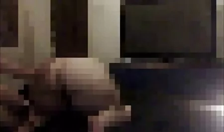 ناضجة ذات الشعر سكس اخوات hd الأحمر العاهرة سيرين هو مارس الجنس من الصعب من قبل شاب في كامل الفجوة خلال اللعنة الذكور يستخدم بعقب المكونات و هزاز