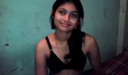 سمراء الكلبة سكس اجنبي محارم مترجم يحصل مارس الجنس من قبل المدرب على رعاة البقر مزرعة