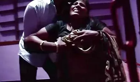 الفتاة لا بارد اللسان أمام افلام سكس محارم hd الكاميرا