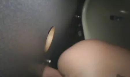 ناضجة مفلس فتاة تحصل مارس الجنس من قبل الشهوانية المدرب في الصالة الرياضية سكس اخته وامه