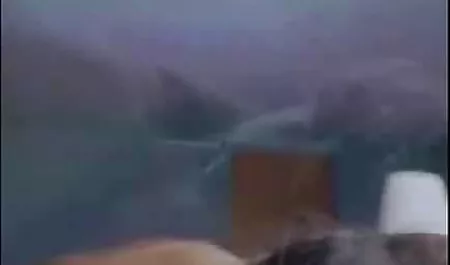 فطيرة بورنو سكس محارم ناضجة من قبل خمسة رجال مقرن