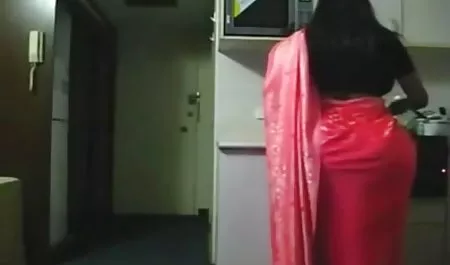 رجل أسود الملاعين اثنين سكس محارم عربي نار من الكتاكيت الصغار