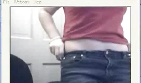 ناضجة سيدة جلبت لها صديقته الشابة إلى منزلها ، محارم مترجم وتعادل السرير ، بدأت إثارة الشهوة في بلدها. عندما الفاسقات حصلت على الرطب مع الإثارة ، ودعت الرجل مع ديك كبيرة