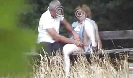 صفيق مثليه افلام سكس اجنبي مترجم امهات في سن المراهقة ورجل الأعمال الأكبر سنا في غرفة الانتظار